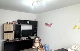 Apartament de vanzare, cu 3 camere decomandat, 60 mp, zona Astra