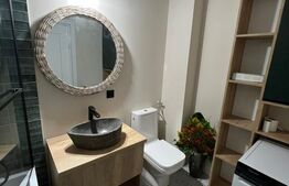 Apartament cu 3 camere, nou la cheie, parcare, zona Stejarului 