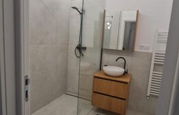 Apartament decomandat, mobilat si utilat, parcare, zona Terra