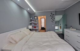 Casa lux in Ghimbav la 15 minute de Brasov, curte, P+1