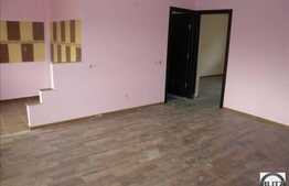 Apartament cu 2 camere, semidecomandat cu 2 balcoane