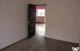 Apartament cu 2 camere, semidecomandat cu 2 balcoane