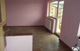 Apartament cu 2 camere, semidecomandat cu 2 balcoane