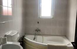 Apartament de inchiriat cu 4 camere, 100 mp, loc de parcare, cartier Europa, zona strazii Eugen Ionesco