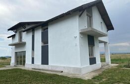 Casa noua spatioasa, 5 camere la 12 km de Brasov