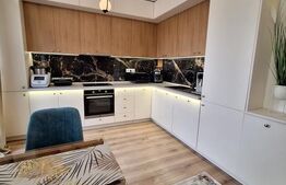 Apartament 2 camere Lux, ultrafinisat, mobilat complet, terasa 12mp, la cheie.