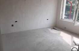 Vanzare apartament 3 camere, 100 mp, terasa, gradina, zona strazii Gheorghe Dima