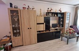 Apartament cu 2 camere, 80 mp, decomandat, zona Coresi