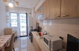 Apartament cu 2 camere, 80 mp, decomandat, zona Coresi