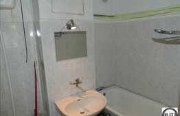 De vanzare apartament 54 mp, 2 camere decomandat, in zona strazii Dorobantilor.