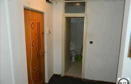 De vanzare apartament 54 mp, 2 camere decomandat, in zona strazii Dorobantilor.