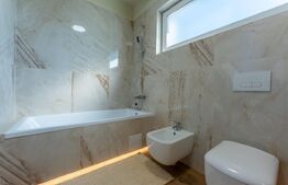 Casa ultrafinisata 120 mp, gradina 350 mp, terase 50 mp, Chinteni