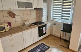 Apartament semidecomandat 58 mp, cu parcare, zona Florilor