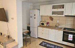 Apartament semidecomandat 58 mp, cu parcare, zona Florilor