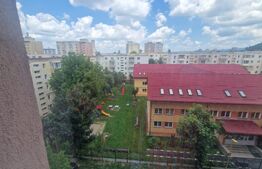 Apartament cu 2 camere, etaj intermediar, luminos, circular vedere superba Noua