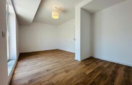 Apartament cu 3 camere decomandat 82mp utili, loc de parcare si boxa, Tractorul