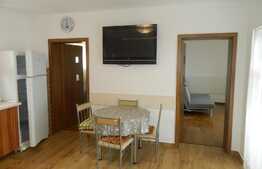 Apartament 2 camere decomandate, 60 mp, gradina 40 mp, parcare, zona strazii Calea Turzii