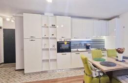 Apartament de vanzare 3 camere , zona Vivo