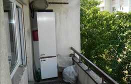 4 camere decomandat,87 mp utili,in zona strazii Muresului, boxa inclusa, parcare