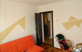 4 camere decomandat,87 mp utili,in zona strazii Muresului, boxa inclusa, parcare