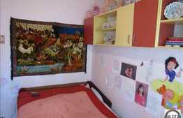 De vanzare apartament 3 camere, 65 mp, boxa subsol, zona strazii Gheorghe Dima