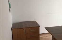 3 camere, 70 mp, terasa 30 mp, zona strazii Calea Turzii