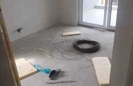 Vanzare apartament 3 camere, 90 mp, terasa, gradina, zona strazii Gheorghe Dima