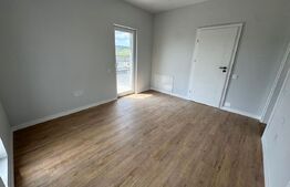 Casa tip duplex cu finisaje de calitate, garaj, intrare Chinteni