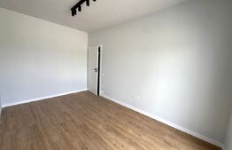 Casa tip duplex cu finisaje de calitate, garaj, intrare Chinteni