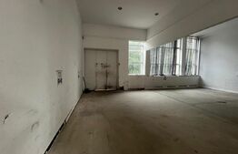 Spațiu comercial, 250 mp, zona P-ța 1 Mai