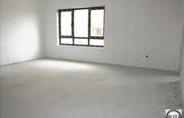 De vanzare apartament 4 camere, 103 mp, semifinisat, zona strazii Padurii