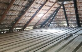 Casă la țară de vânzare, teren de 6000 mp – Cacova Ierii, Comuna Iara, Cluj