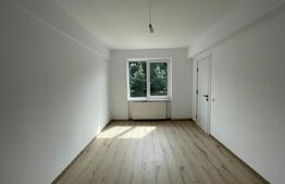 Apartament decomandat, 4 camere, 13 Decembrie  , etaj 1 renovat complet