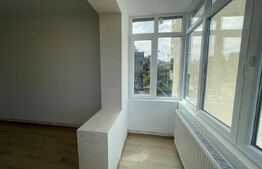 Apartament decomandat, 4 camere, 13 Decembrie  , etaj 1 renovat complet