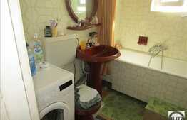 Vanzare apartament 3 camere, 65 mp, decomandat, zona strazii Observatorului