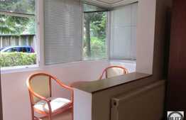 Vanzare apartament 3 camere, 64,5 mp, garaj, boxa, zona strazii Viilor