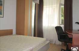 Vanzare apartament 3 camere, 64,5 mp, garaj, boxa, zona strazii Viilor