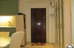 Vanzare apartament 3 camere, 64,5 mp, garaj, boxa, zona strazii Viilor