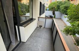 Apartament cu 2 camere, zona VIVO, parcare, 55 mp