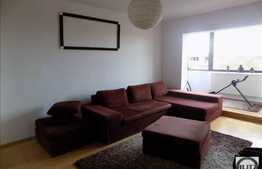 Vanzare apartament 3 camere, 64 mp, boza subsol, zona strazii Mircea Eliade