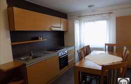 Vanzare apartament 3 camere, 64 mp, boza subsol, zona strazii Mircea Eliade