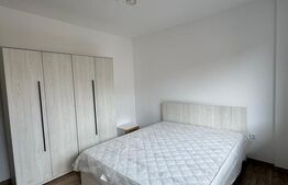 Apartament 3 camere, 2 bai, parcare, zona Teilor