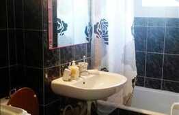 De vanzare apartament 4 camere, 82 mp, decomandat, zona strazii Gheorghe Dima