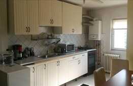 De vanzare apartament 4 camere, 82 mp, decomandat, zona strazii Gheorghe Dima