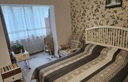 Apartament semidecomandat cu 3 camere, 67 mp, parcare inclusa, zona Florilor