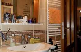 5 camere,120 mp, terasa, 2 parcari, garaj, boxa, zona strazii Observatorului