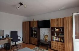 Apartament 3 camere, 74 mp zona centrala in Campia Turzii