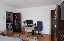 Apartament 3 camere, 74 mp zona centrala in Campia Turzii