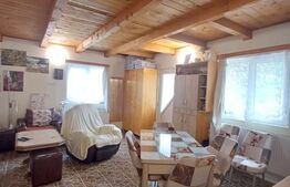 Casa individuala 5 camere, teren 2800 mp in Moldovenesti