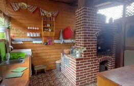 Casa individuala 5 camere, teren 2800 mp in Moldovenesti